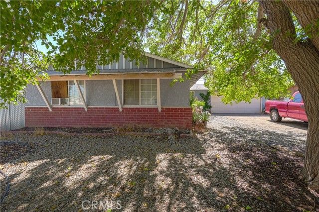 1144 E Avenue R6, Palmdale, CA 93550