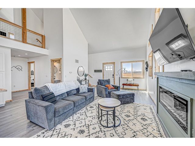 621 Night Hawk Cir, Como, CO 80432