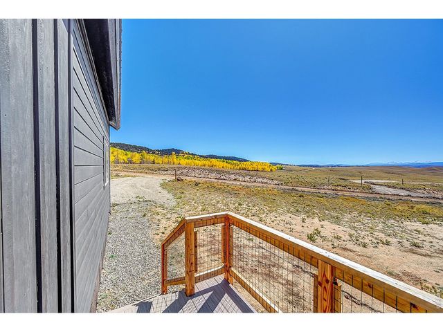 621 Night Hawk Cir, Como, CO 80432