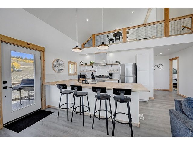 621 Night Hawk Cir, Como, CO 80432