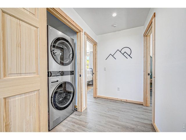 621 Night Hawk Cir, Como, CO 80432