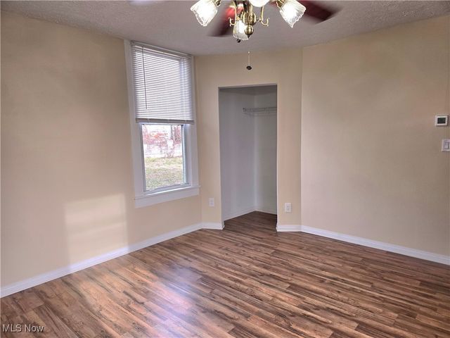 478 Warwick Avenue, Zanesville, OH 43701