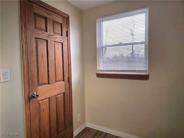 478 Warwick Avenue, Zanesville, OH 43701