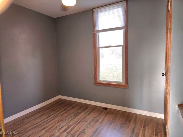 478 Warwick Avenue, Zanesville, OH 43701