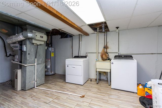 36218 Allison Drive, Sterling Heights, MI 48310