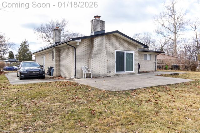 36218 Allison Drive, Sterling Heights, MI 48310