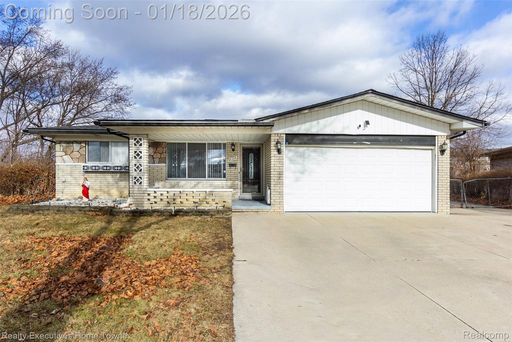 36218 Allison Drive, Sterling Heights, MI 48310