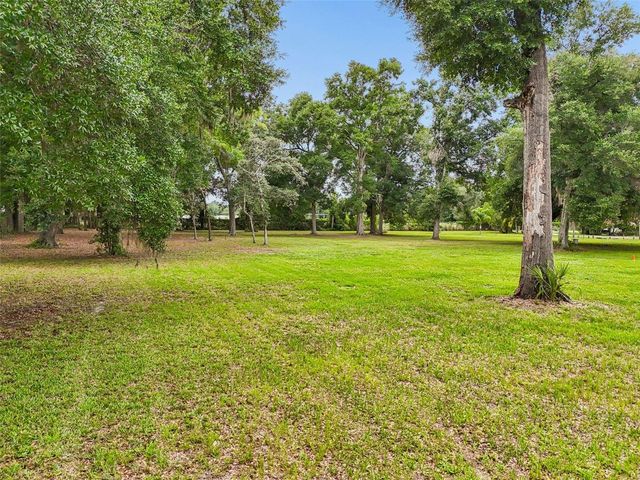 5105 N 45TH STREET, Tampa, FL 33610