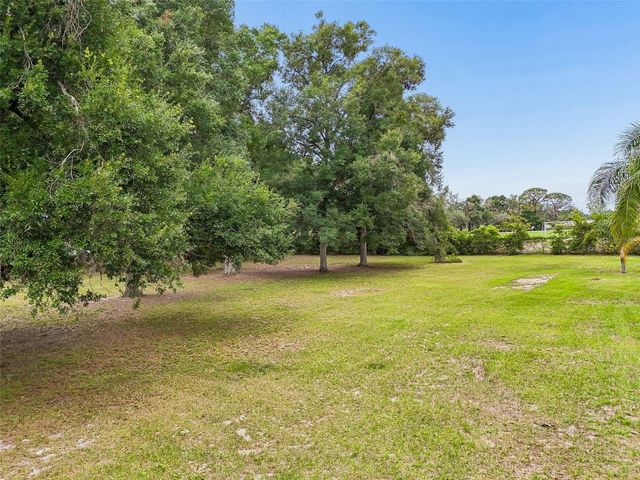 5105 N 45TH STREET, Tampa, FL 33610