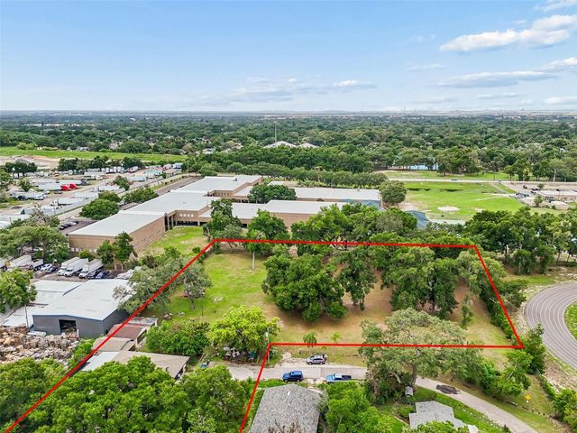 5105 N 45TH STREET, Tampa, FL 33610