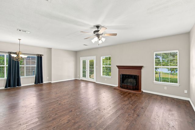 3009 Shoreline Drive, Burleson, TX 76028