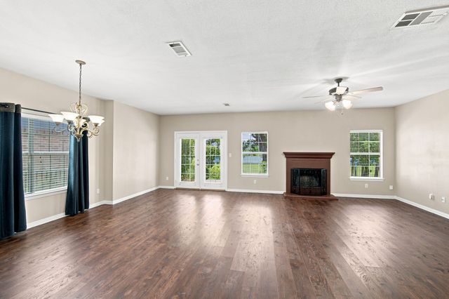 3009 Shoreline Drive, Burleson, TX 76028