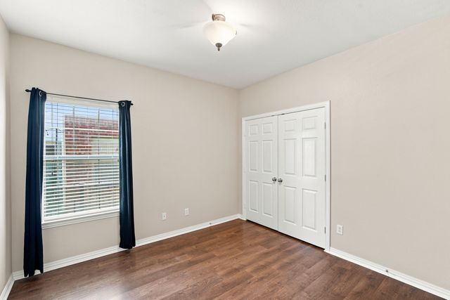 3009 Shoreline Drive, Burleson, TX 76028