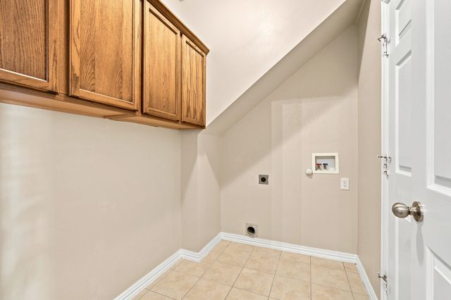 3009 Shoreline Drive, Burleson, TX 76028