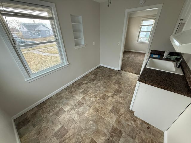 22765 Rosalind Avenue, Eastpointe City, MI 48021