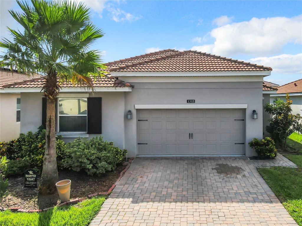 1312 OAK CREST STREET, Davenport, FL 33837