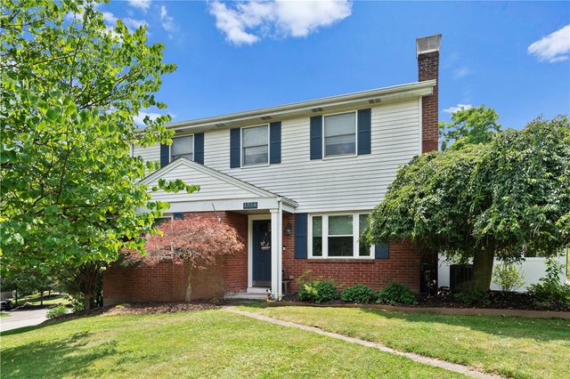 1558 Duncan Dr, Franklin Park, PA 15237