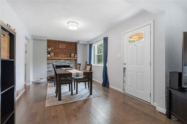 1558 Duncan Dr, Franklin Park, PA 15237