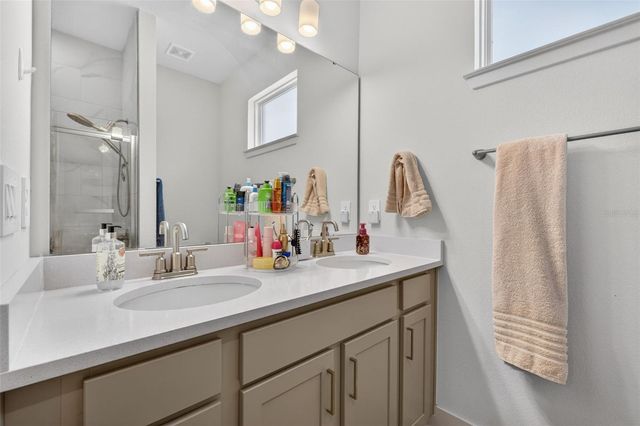 9433 EMERALD BERRY DRIVE, Winter Garden, FL 34787