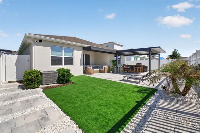 9433 EMERALD BERRY DRIVE, Winter Garden, FL 34787