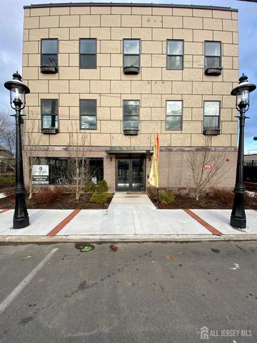 22 Center Street 203, Metuchen, NJ 08840