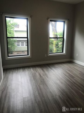 22 Center Street 203, Metuchen, NJ 08840