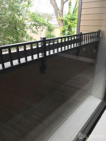 22 Center Street 203, Metuchen, NJ 08840