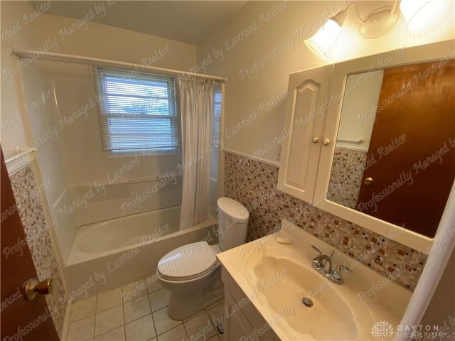 563 Buttercup Avenue, Vandalia, OH 45377