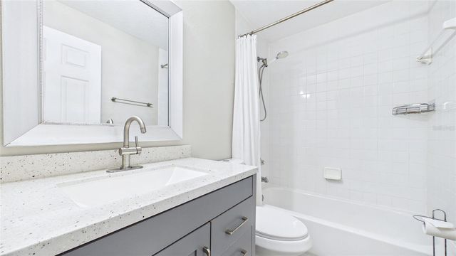 4202 W NORTH B STREET B, Tampa, FL 33609
