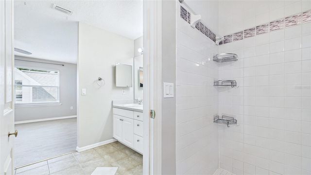 4202 W NORTH B STREET B, Tampa, FL 33609