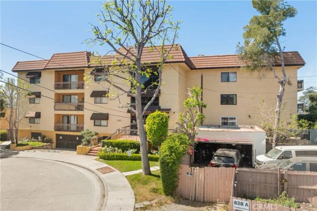 645 Balboa, Glendale, CA 91206