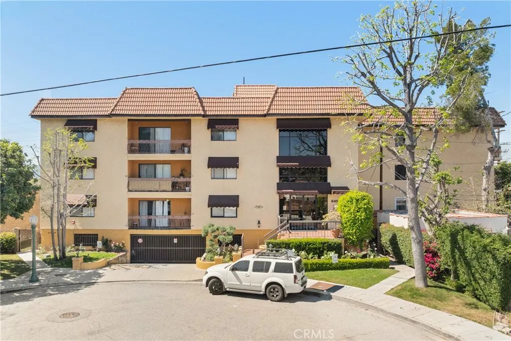 645 Balboa, Glendale, CA 91206