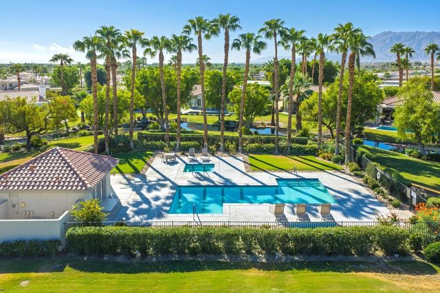57365 Spanish Hills Lane, La Quinta, CA 92253