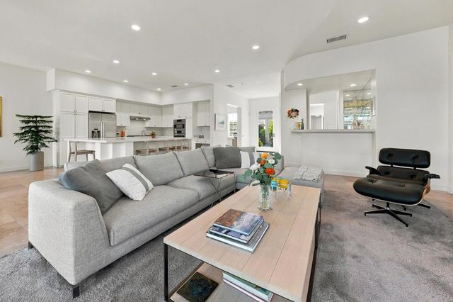 57365 Spanish Hills Lane, La Quinta, CA 92253