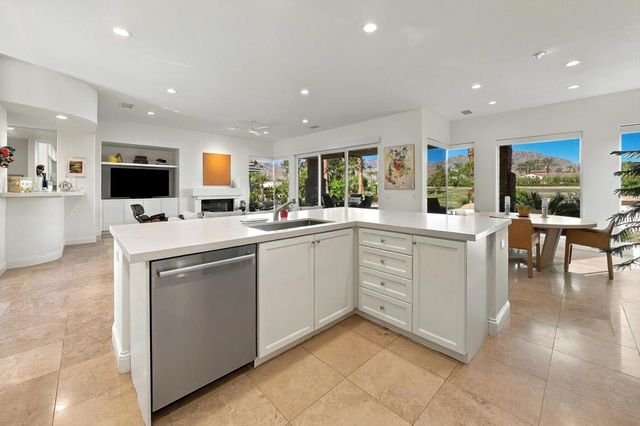57365 Spanish Hills Lane, La Quinta, CA 92253