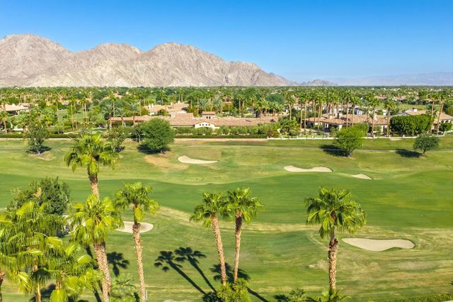 57365 Spanish Hills Lane, La Quinta, CA 92253