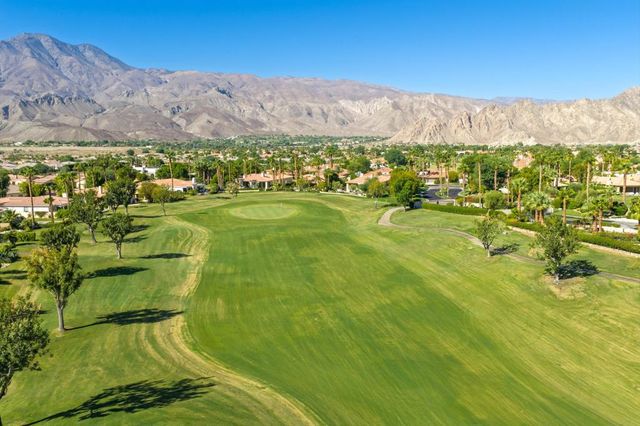 57365 Spanish Hills Lane, La Quinta, CA 92253