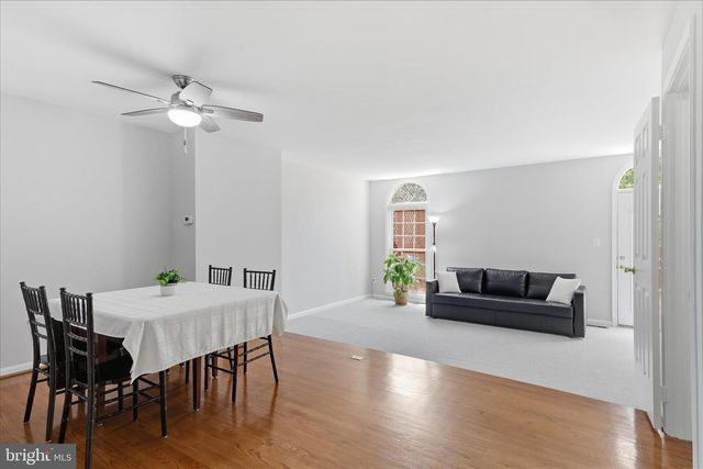 46810 RABBITRUN TER, Sterling, VA 20164
