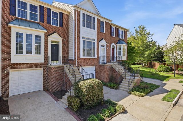 46810 RABBITRUN TER, Sterling, VA 20164