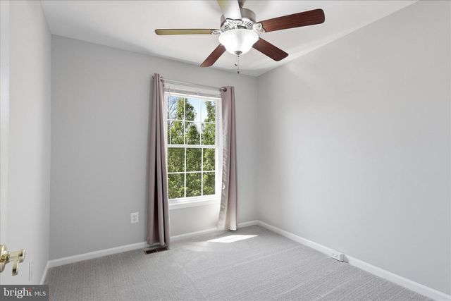 46810 RABBITRUN TER, Sterling, VA 20164