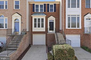 46810 RABBITRUN TER, Sterling, VA 20164