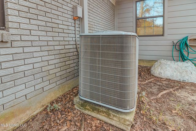 15397 Woody Drive, Gulfport, MS 39503