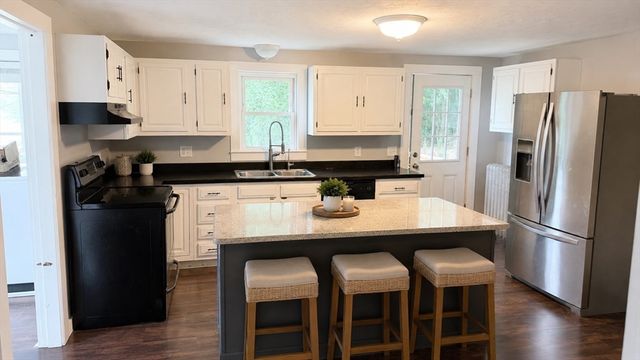20 Old Providence 1, Sutton, MA 01590