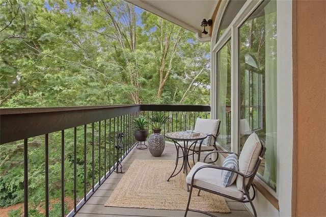 5350 Brooke Ridge Drive, Dunwoody, GA 30338