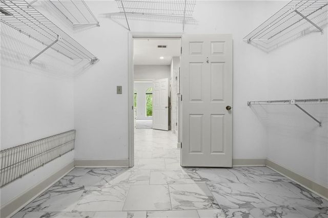 5350 Brooke Ridge Drive, Dunwoody, GA 30338