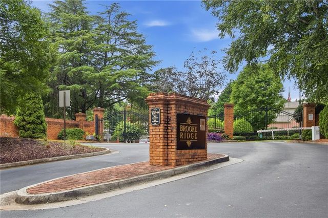 5350 Brooke Ridge Drive, Dunwoody, GA 30338