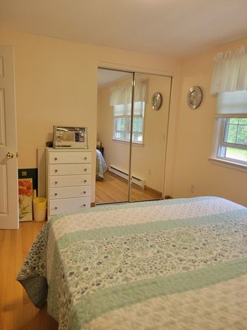 401 Cross St, Boylston, MA 01505