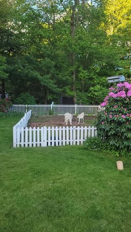 401 Cross St, Boylston, MA 01505