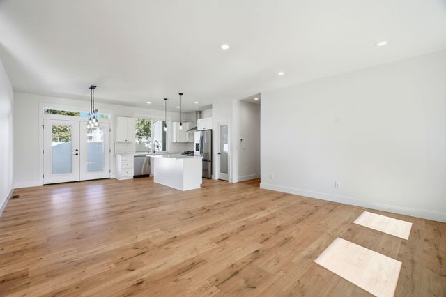 12121 E Sharp Ln, Spokane Valley, WA 99206