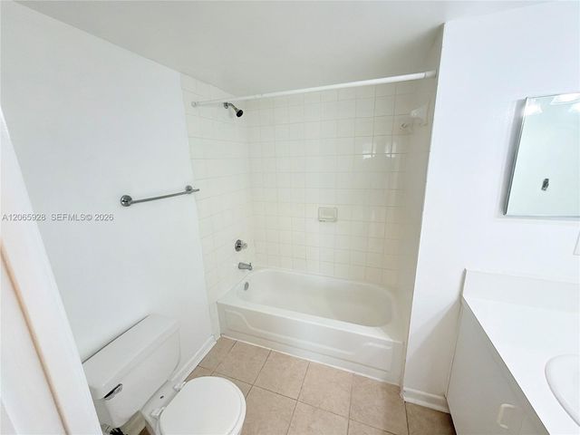 1749 Village Boulevard 304, West Palm Beach, FL 33409